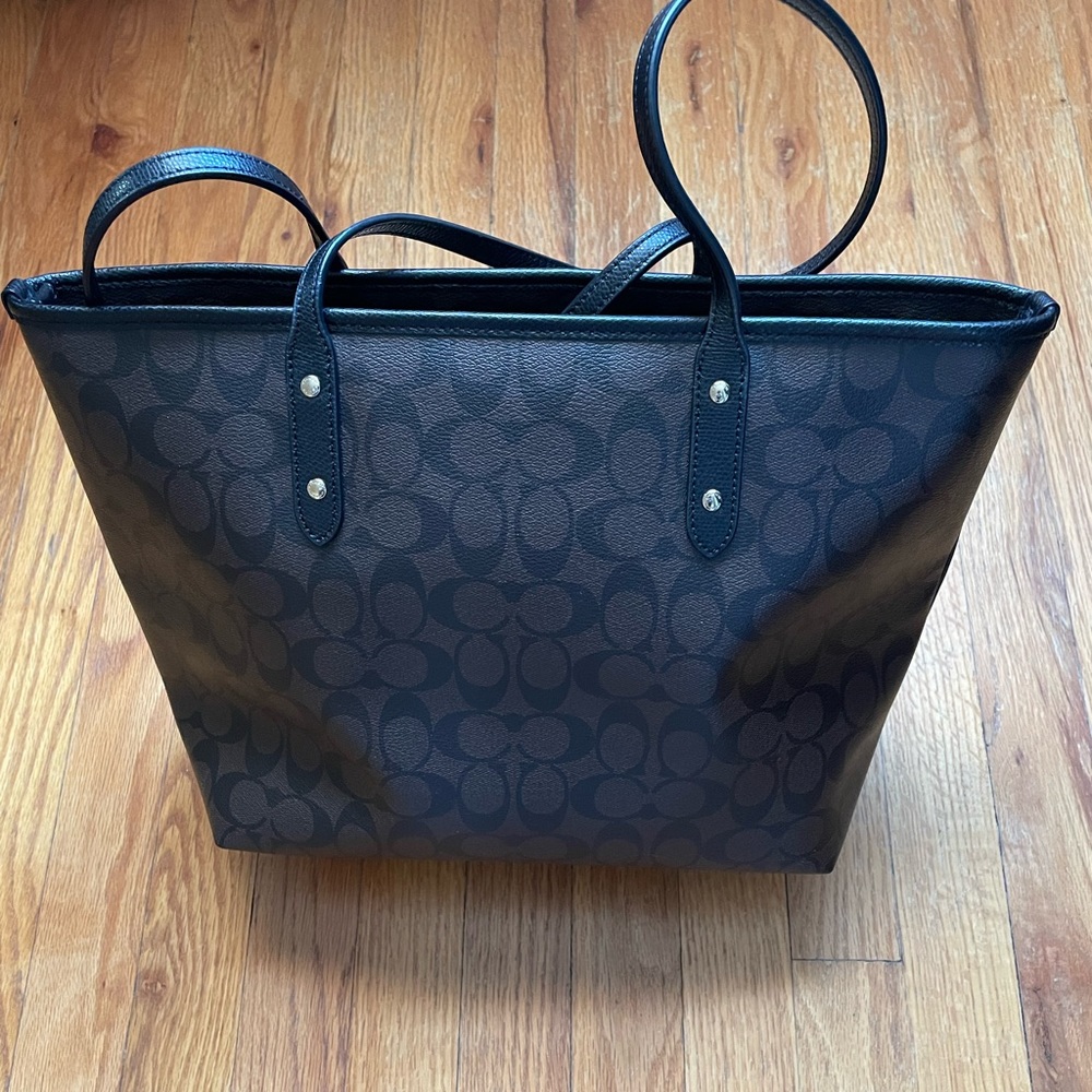 Coach bag - Picture 8 of 16